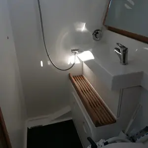 thumb 6
