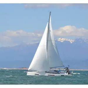 https://dsmkaagprkqin.cloudfront.net/thumbnails/jeanneau/sail-boat/sun-odyssey-440/4458520987503582-1746787330303552207-black-bird-300x300.webp