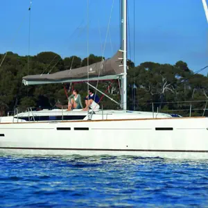 https://dsmkaagprkqin.cloudfront.net/thumbnails/jeanneau/sail-boat/sun-odyssey-449/1776593520000102501-1746620038226629392-matar-300x300.webp