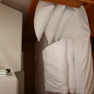 thumb 22