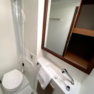 thumb 9