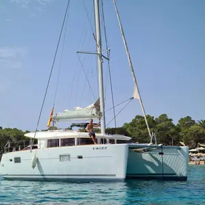 catamaran, Lagoon 400 Mia