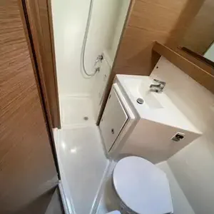 thumb 6