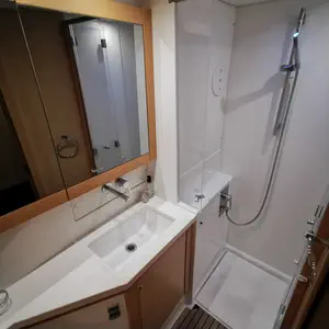 thumb 28