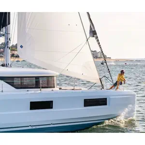 https://dsmkaagprkqin.cloudfront.net/thumbnails/lagoon/catamaran/lagoon-46/26932341105300260-1746689548122073269-cresta-bianca-300x300.webp