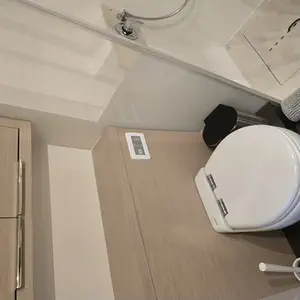 thumb 63