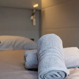 thumb 34
