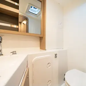 thumb 10