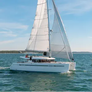https://dsmkaagprkqin.cloudfront.net/thumbnails/lagoon/lagoon-450-sport/catamaran/9231411052604593-1746536325466550794-elenya-300x300.webp