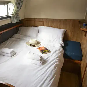 motor boat, Crusader Crusader - Budget 14