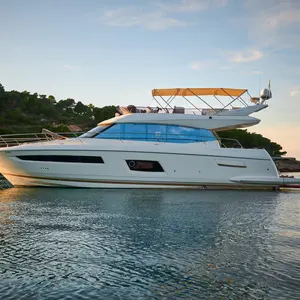 motoryacht, Prestige 550 Fly Rock