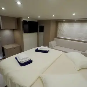 thumb 8