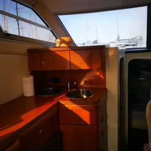 thumb 32