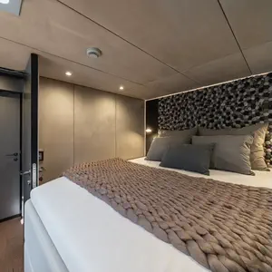 thumb 23
